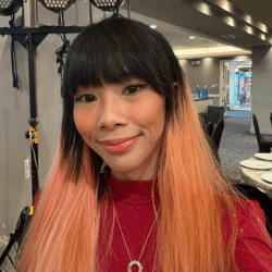 Steph Sotelo testimonial for DKLT Designs. Founder at Mori Esports on high-quality outputs, excellent service, and creative content.